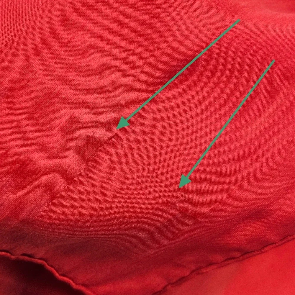 Elaine Gold Scarf Womens OS Red‎ Silk Striped Elegant Classic Luxury Accessory